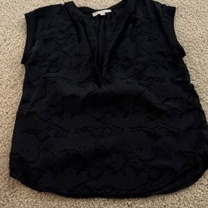 Banana Republic Black Textured Sheet V-Neck Sleeveless Blouse